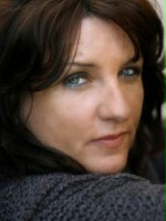 Ursula Cunniff / Ofiarodawczyni