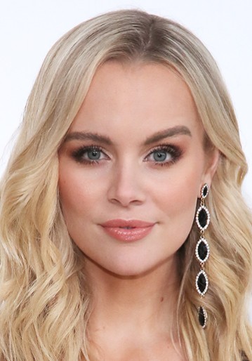 Helena Mattsson / Ashley McGrady