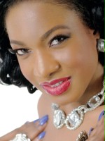 Chika Ike / 