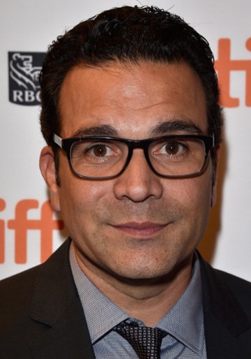 Ricardo Chavira / Carlos Solis