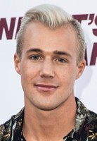 Hunter Clowdus / Chris Walker