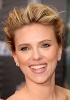  Scarlett Johansson / Major 