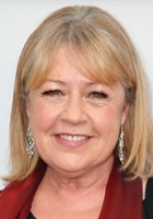 Noni Hazlehurst / Elsie Curtin