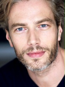 Beno&icirc;t Mar&eacute;chal / Philippe