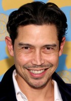 Anthony Ruivivar / Roman