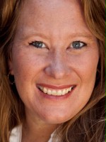 Saundra Larsen 