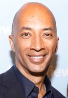 Byron Pitts / 