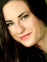 Laurel Thomas 