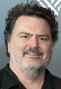 Tim Schafer 