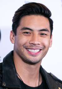 Yoshi Sudarso 