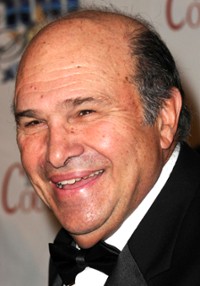 Robert Costanzo