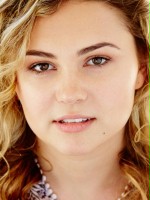 Samantha Skelton / Gabby