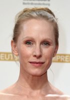 Susanne Wuest / Emma