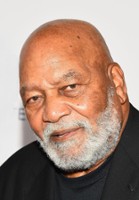 Jim Brown / 