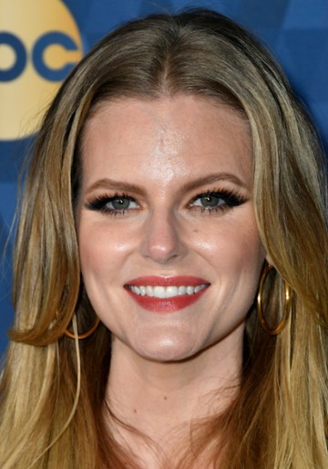 Chelsey Crisp / Casey