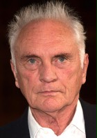 Terence Stamp / Srebrnowłosy dżentelmen