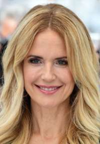 Kelly Preston 