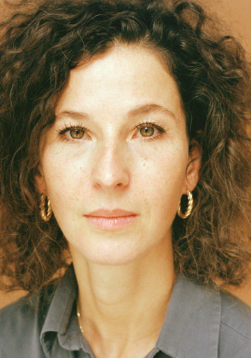 Julia Wyszyńska / Olga Mirska