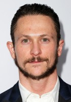 Jonathan Tucker / Hodak