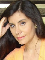 Jackie Torres / Prokurator Rebecca Cruz