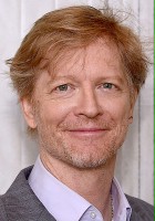 Eric Stoltz / Howard Cazsatt