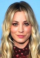 Kaley Cuoco / Anne