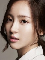 Hye-seong Jeong / Księżniczka Myeong-eun
