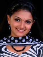 Saranya Mohan / Siostra Vijay'a