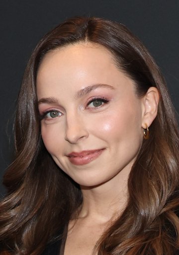 Vanessa Smythe / Claire