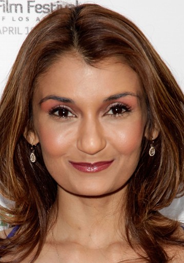 Anjali Bhimani / Bina