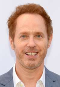 Raphael Sbarge 