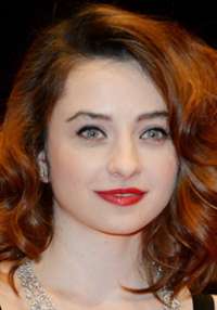 Cosmina Stratan 