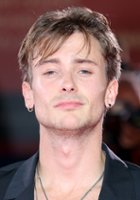 Elijah Rowen / Tom