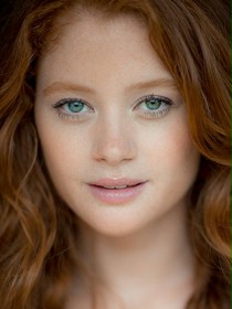 Yvette Gregory / Amanda