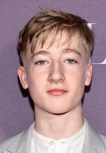 Oliver Zetterström / Młody Simon