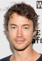 Tom Wisdom / Sierżant Will Davidson