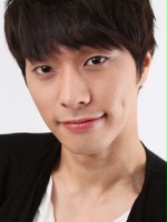 Min-seong Choi / Ne Mo, kierownik sali
