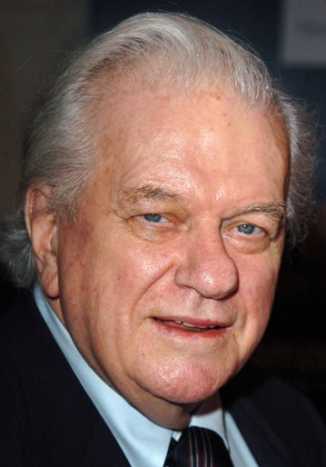 Charles Durning / Hank Johansen