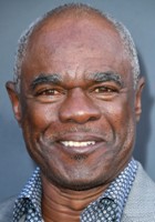 Glynn Turman / Generał Whalen