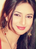 Divyanka Tripathi / Shiri Shroff