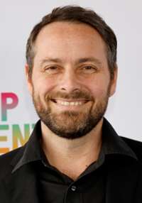 Simon Lereng Wilmont 