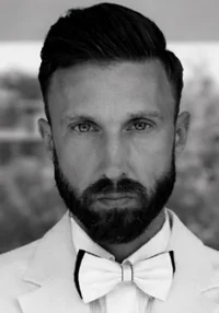 Adam Molak 