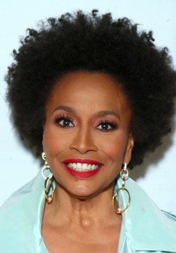 Jenifer Lewis / Patricia