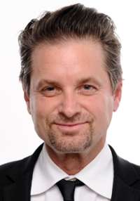 Shea Whigham 