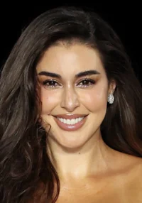 Yasmine Sabri 