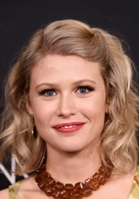 Rose Reynolds 
