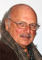 Dennis Franz / Detektyw Max Lucas