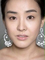 Eun-hye Park / Yoo-jung Lee, studentka