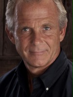 Michael Hagan / Oficer McGreeds
