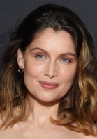 Laetitia Casta / Młoda kobieta